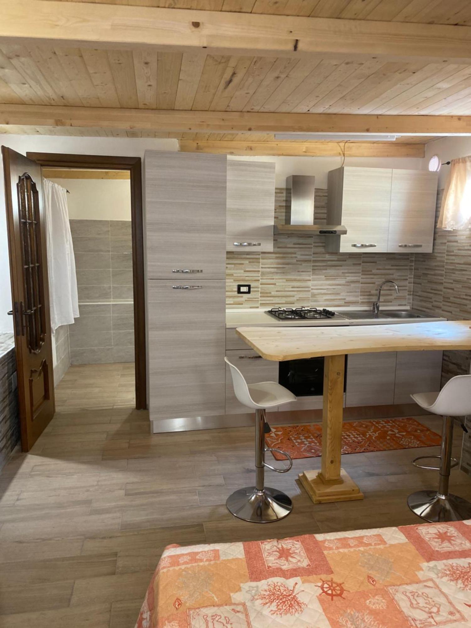 Apartmán Monolocale Indipendente Nel Quartiere Residenziale Genneruxi Cagliari Exteriér fotografie