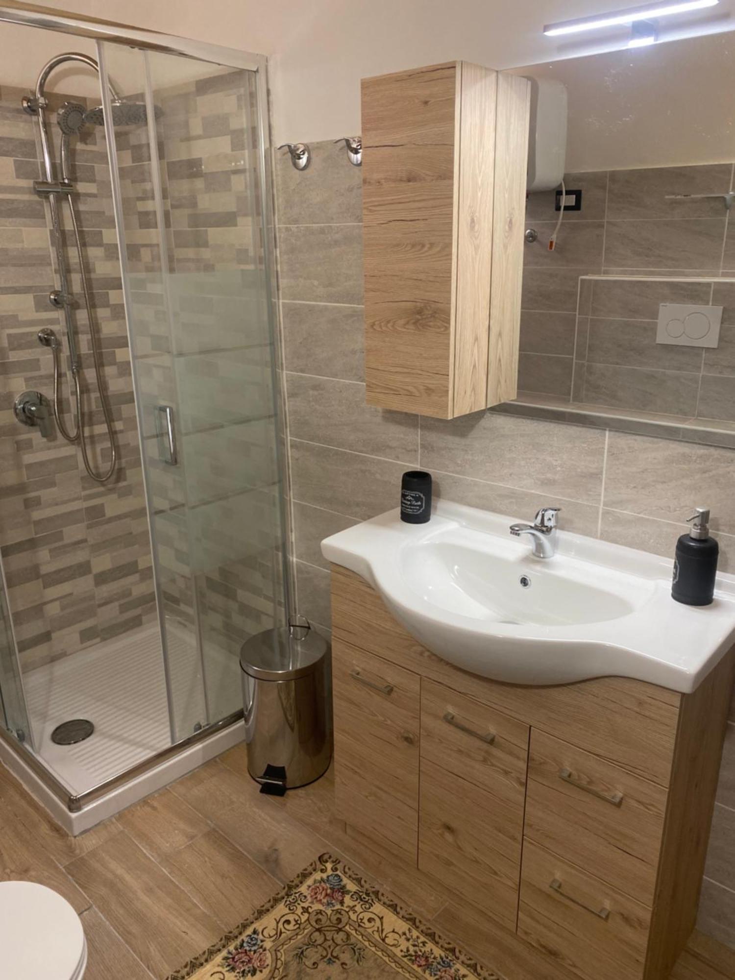 Apartmán Monolocale Indipendente Nel Quartiere Residenziale Genneruxi Cagliari Exteriér fotografie